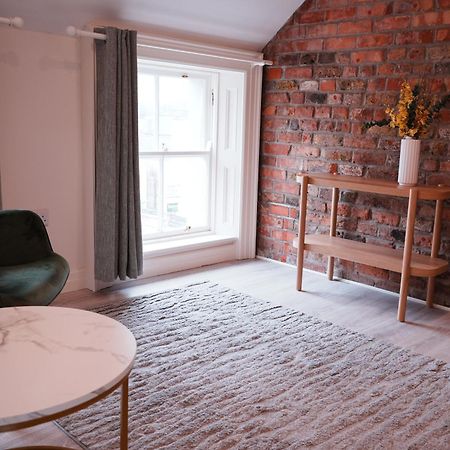Spire Entire Attic Apartment No Kitchen Дублин Экстерьер фото